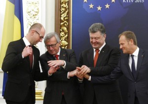 ukraine_summit_Yatsenyuk_Junker_Tusk_Poroschenko