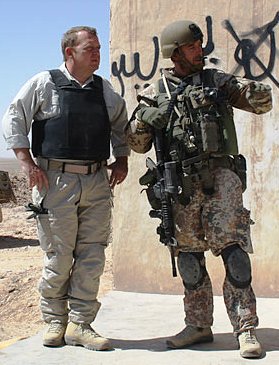 Lars Løkke hos ISA, Afghanistan Foto: HOK