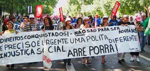 300.000+ demonstrerede mod nedskæringsplan i Lissabon den 31. maj 2010