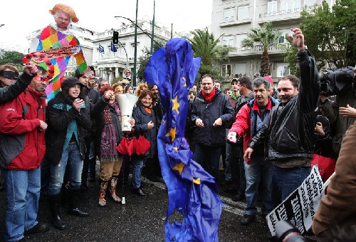 Protest mod EU's nylibertale nedskæringsdiktat til Grækenland og de offentligt ansatte februar 2010