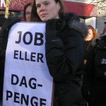 Kravet til regeringen: Jobs og dagpenge!