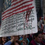 Bush fortsætter sin kurs: Protester i USA