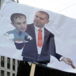 Corydon tilbage: Lad de lavtlønnede betale