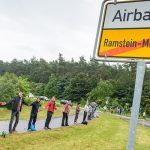 Trump vil beskytte USA: Så indstil krigene, træk tropperne hjem og nedlæg 800 militærbaser i 74 lande!