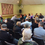 NEJ til salg af Mjølnerparkens almene boliger! Reportage fra debatmøde 1. april