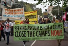 Oktober Radio: Dansk forslag til EU’s flygtningepolitik minder om Australiens Interneringslejre på Nauru