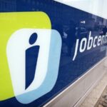 Digitalisering tager overhånd: Arbejdsløse dømt ude af computerprogram