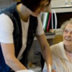 Stort sygefravær blandt de ansatte i ældreplejen i Odense – men de syge bliver ikke testet