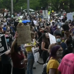 Oktober Radio: Massebevægelsen i USA kæmper for sociale forandringer