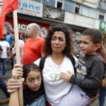 Til verdens kvinder: Lad os forene os i kampen for socialisme, så vi kan ”trække vejret”!