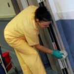 Hjælpepakker og værnemidler – regeringens, kapitalismens store svigt