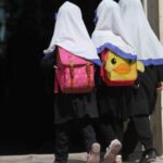 Bombeattentat i Kabul og massakre på palæstinensere