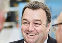 Tyveri af Store Bededag: Fagtoppen er klar til forræderi og længere arbejdstid