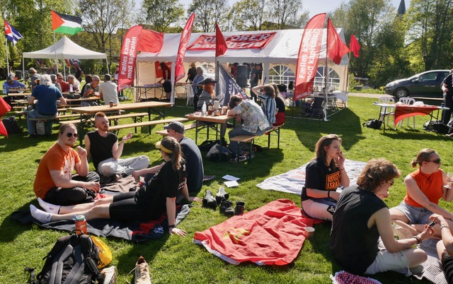 Rød 1. maj i Munke Mose: Flot udgangspunkt for den kommende klassekamp ...