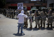 Nationalgarden invaderer Los Angeles: Sig nej til den fascistiske krig mod folket!