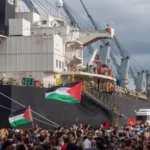 Strejker i mere end 20 havne: Havnearbejdere arbejder ikke for krig